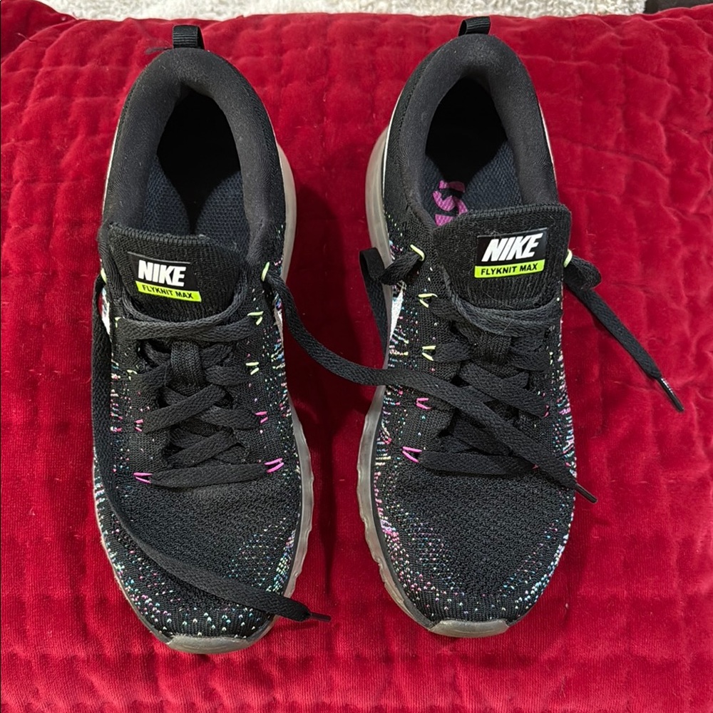 Nike Women's Black Flyknit Max Shoes